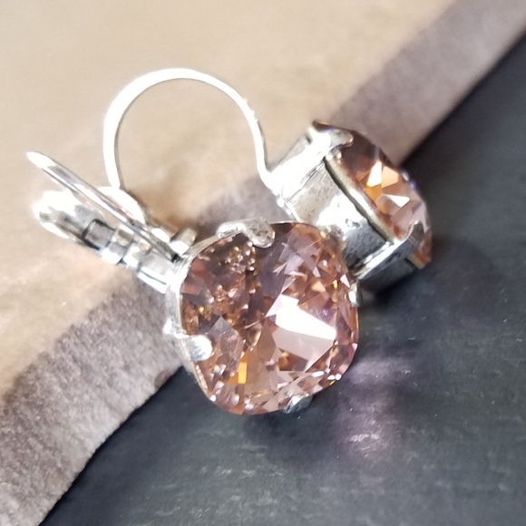 Austrian Crystal Earrings in Antique Silver - Picture 6 of 7